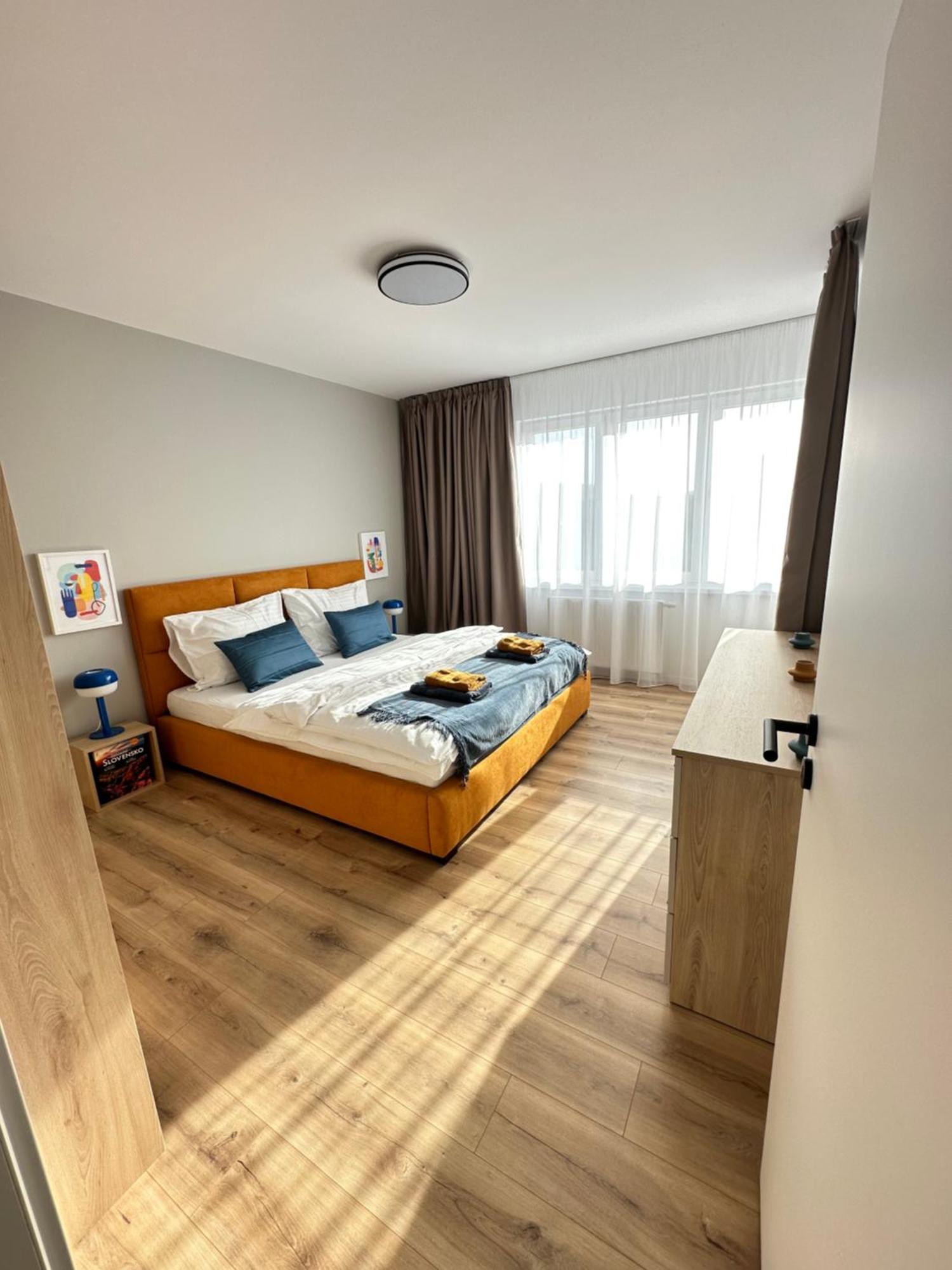 Trendy Apartment Тренчин Экстерьер фото