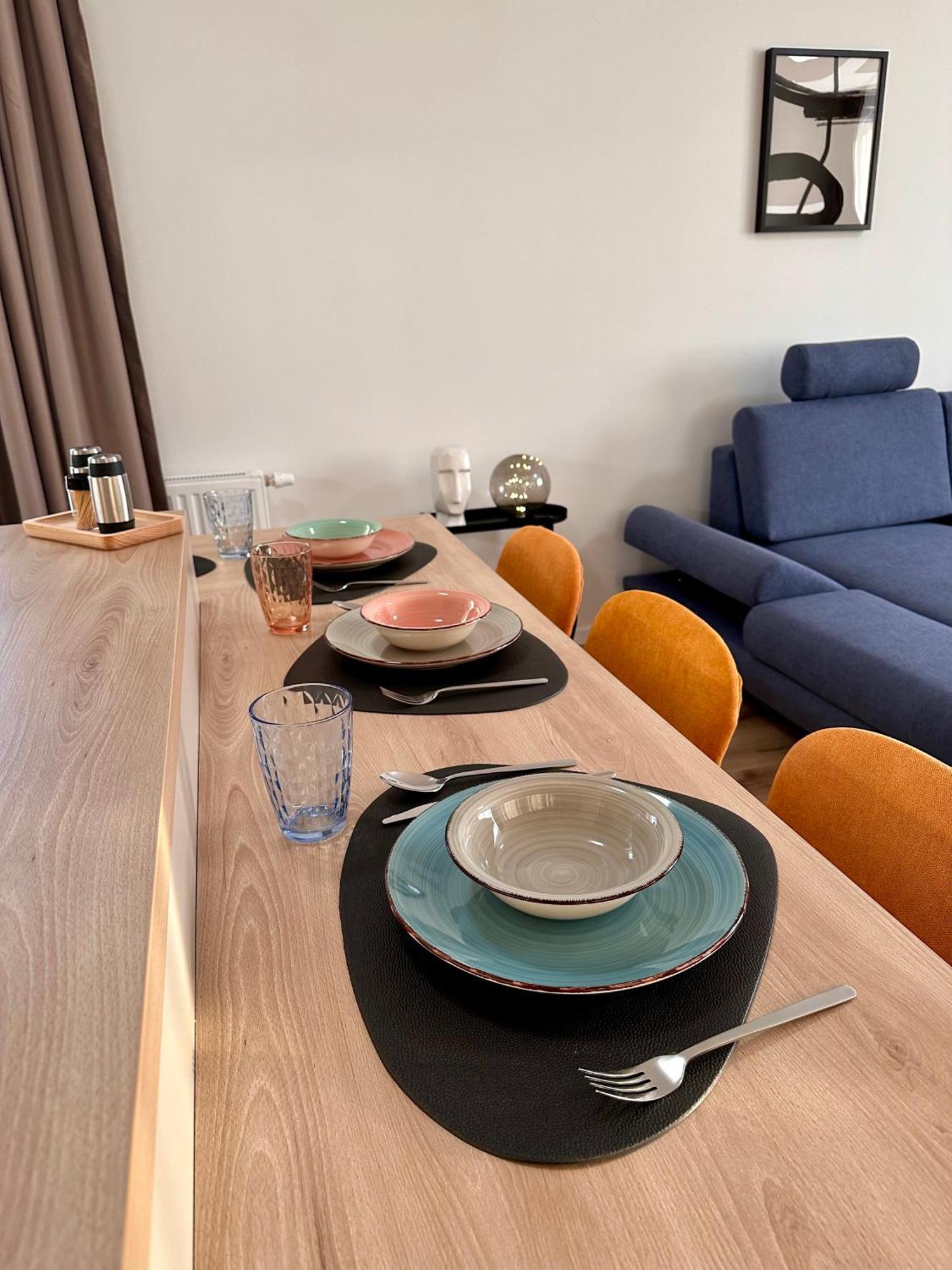 Trendy Apartment Тренчин Экстерьер фото