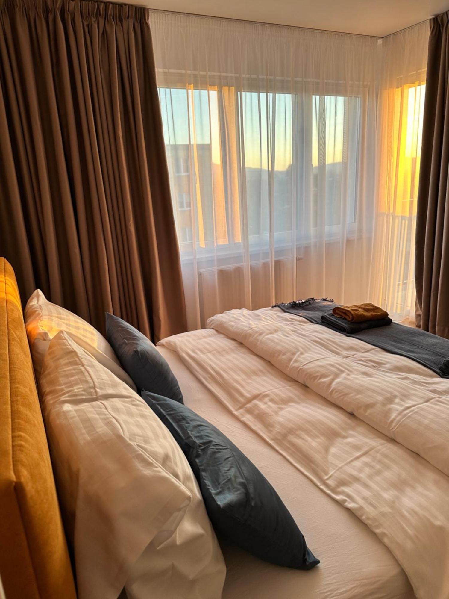Trendy Apartment Тренчин Экстерьер фото